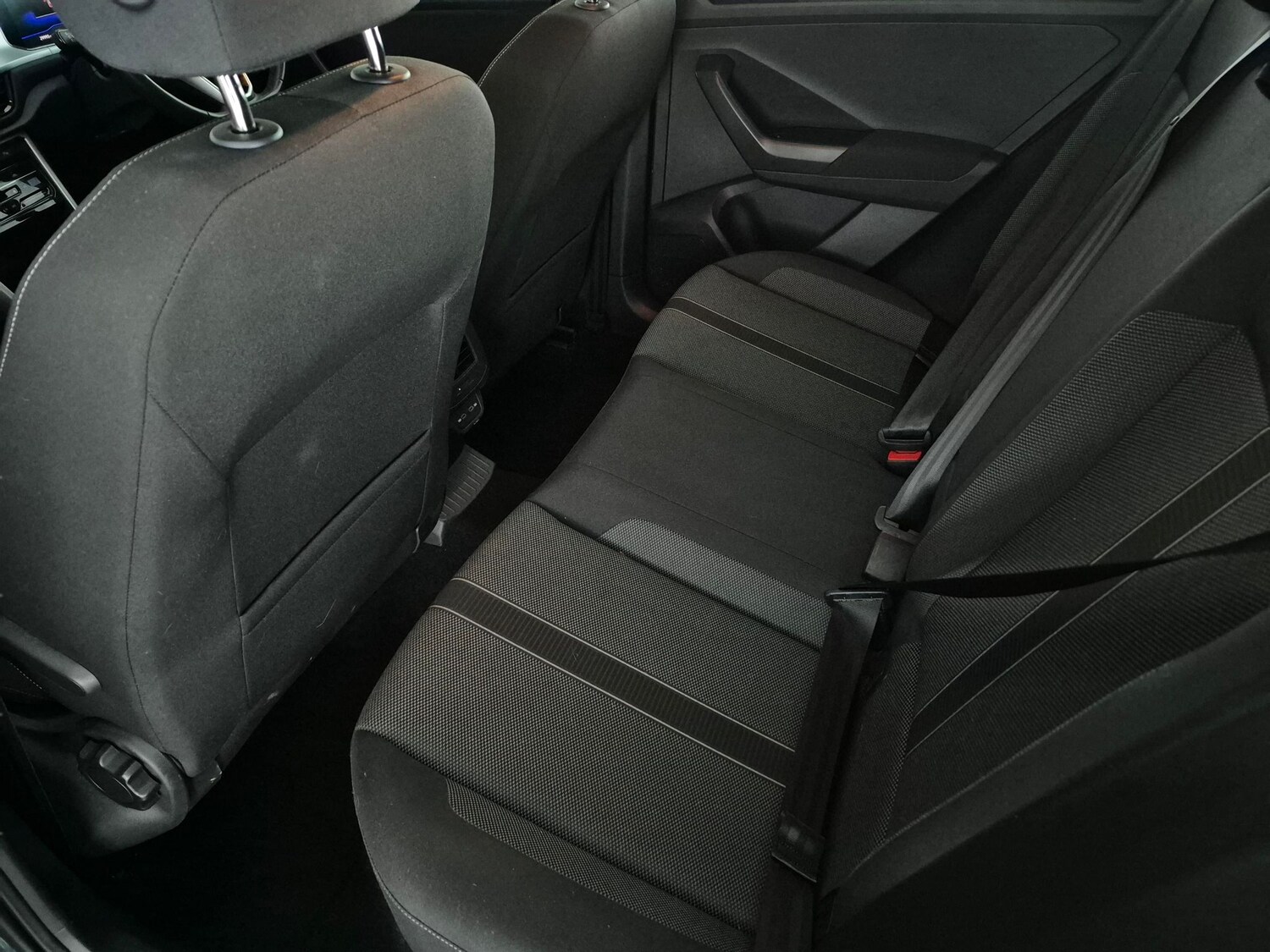 Used Volkswagen T-Roc 2023 for sale - 77984621: Photo 23