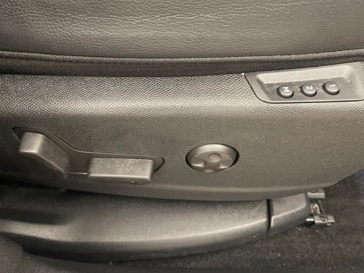 Used DS Automobiles DS 7 Crossback 2022 for sale - 77885684: Photo 14