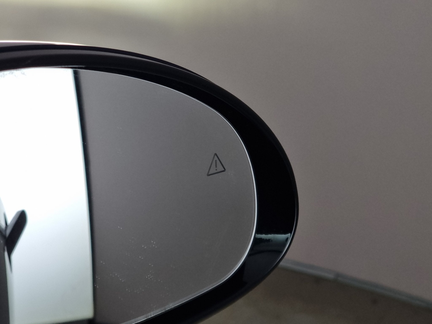 Used Genesis GV60 2023 for sale - 77730623: Photo 24