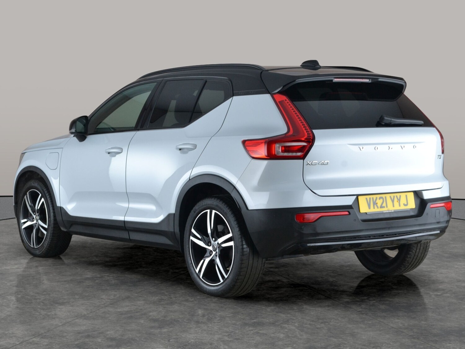 Used Volvo XC40 2021 for sale - 77634906: Photo 11