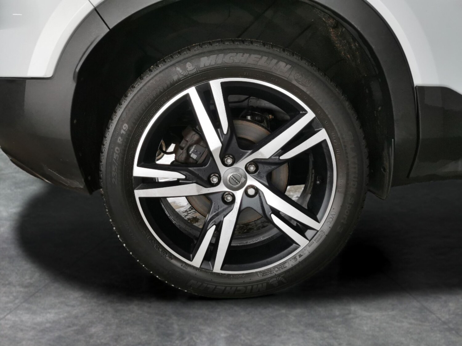 Used Volvo XC40 2021 for sale - 77634906: Photo 21