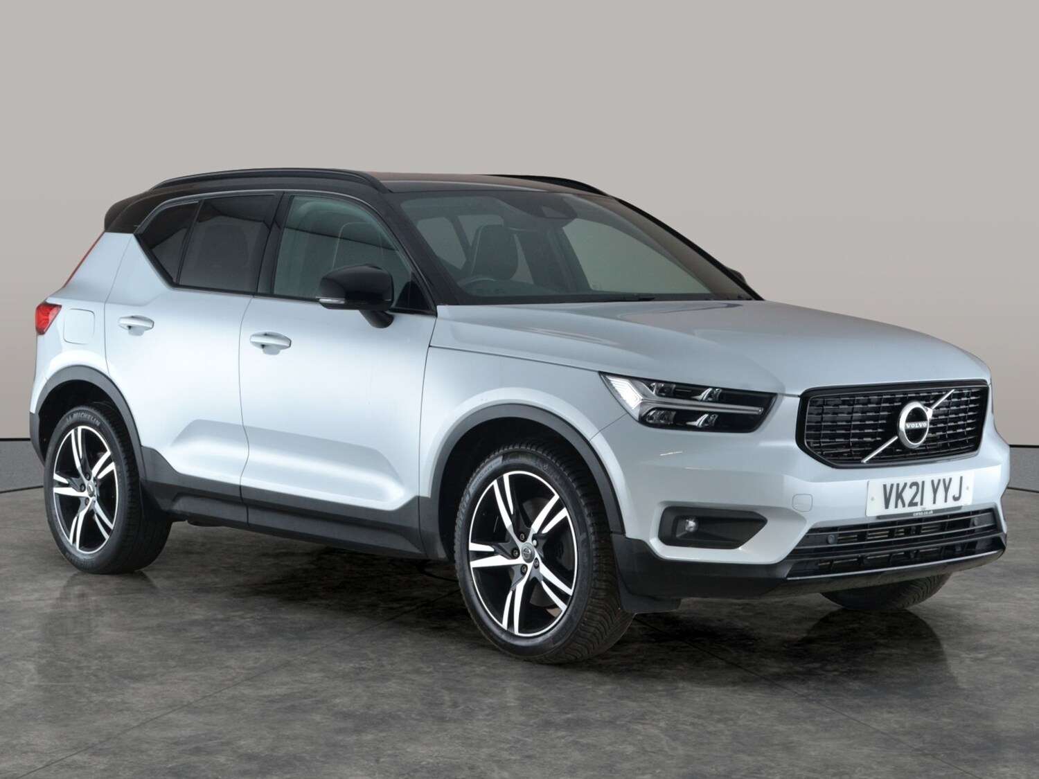 Used Volvo XC40 2021 for sale - 77634906: Photo 7