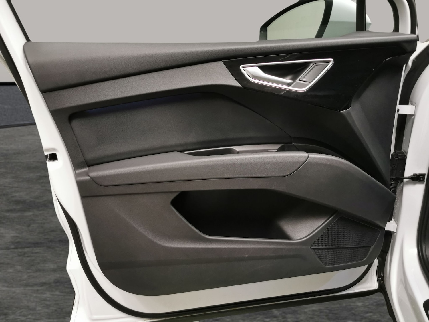 Used Audi Q4 e-tron 2023 for sale - 77972173: Photo 25