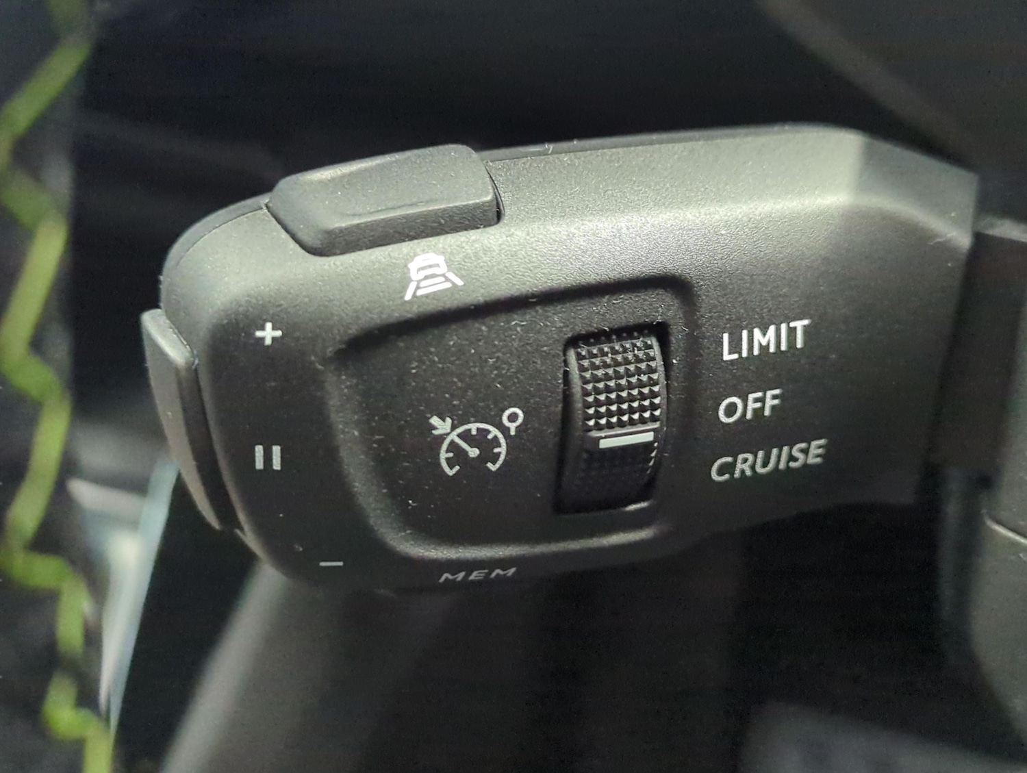 Used Peugeot 2008 2021 for sale - 77797205: Photo 20