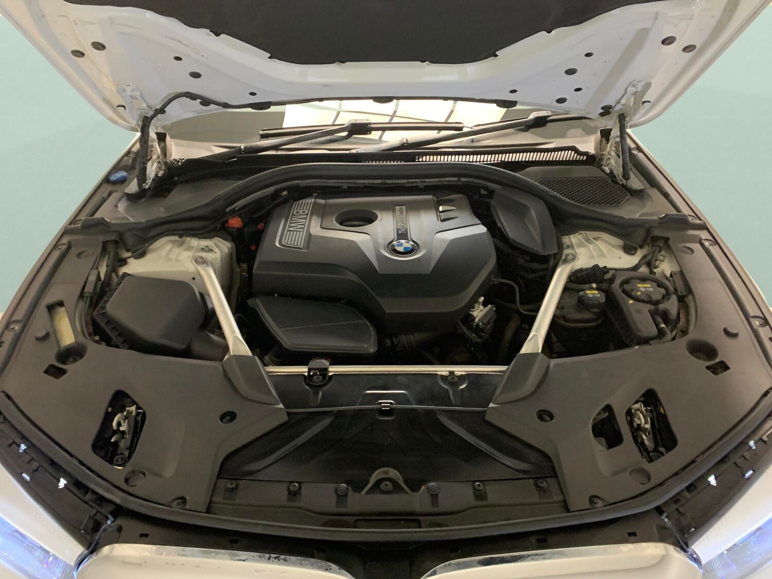 Used BMW 5 Series 2018 for sale - 77638239: Photo 32