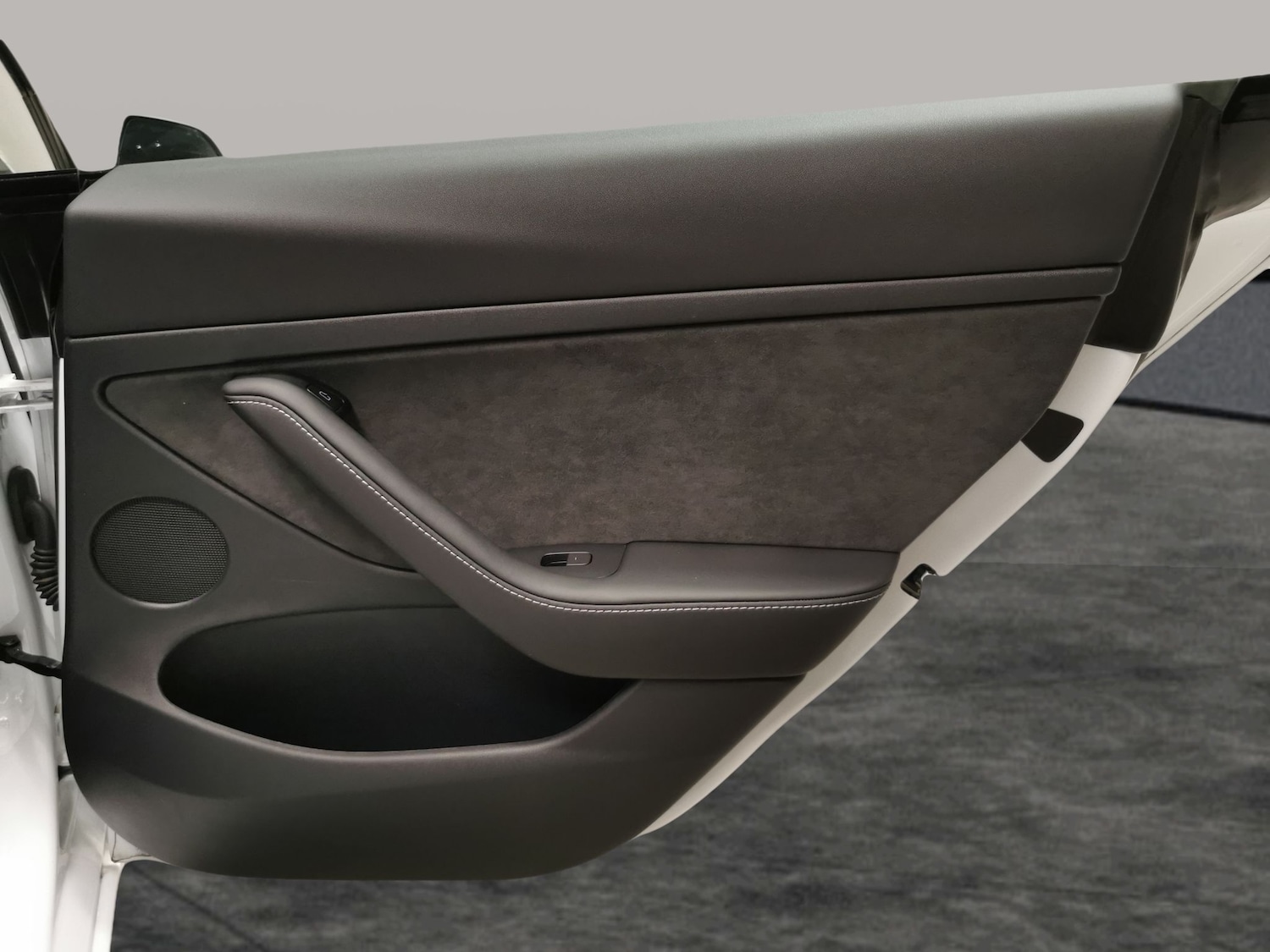 Used Tesla Model 3 2023 for sale - 76935214: Photo 30