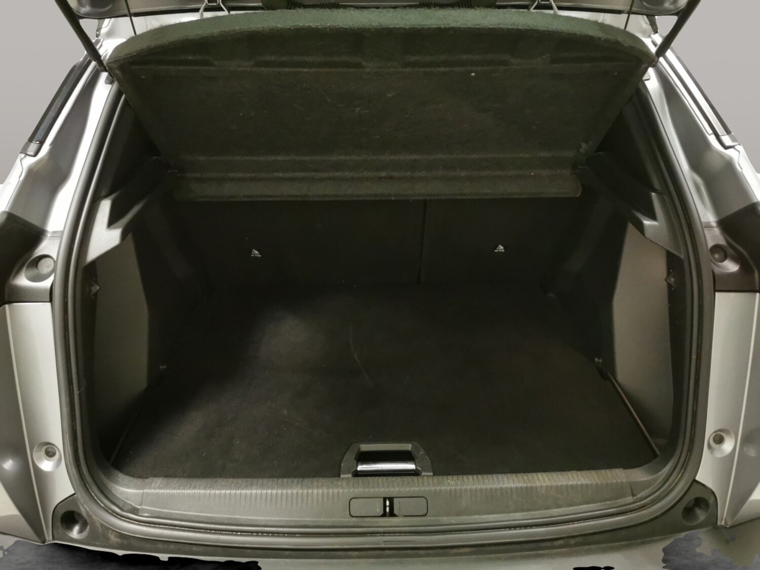 Used Peugeot 2008 2021 for sale - 77756872: Photo 35