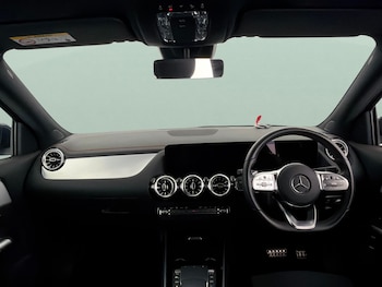Used Mercedes-Benz EQA 2023 for sale - 79068921: Photo