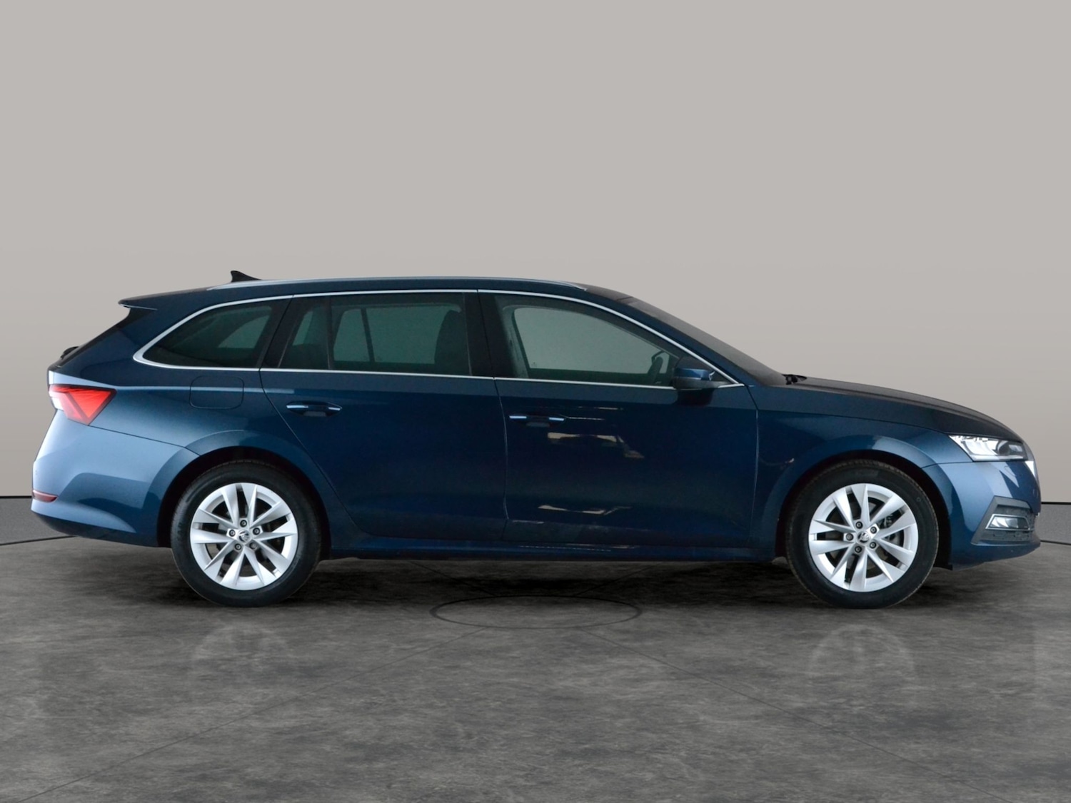 Used Skoda Octavia 2023 for sale - 78207326: Photo 9