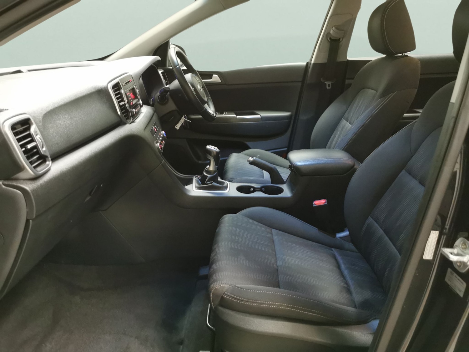 Used Kia Sportage 2017 for sale - 76540356: Photo 4