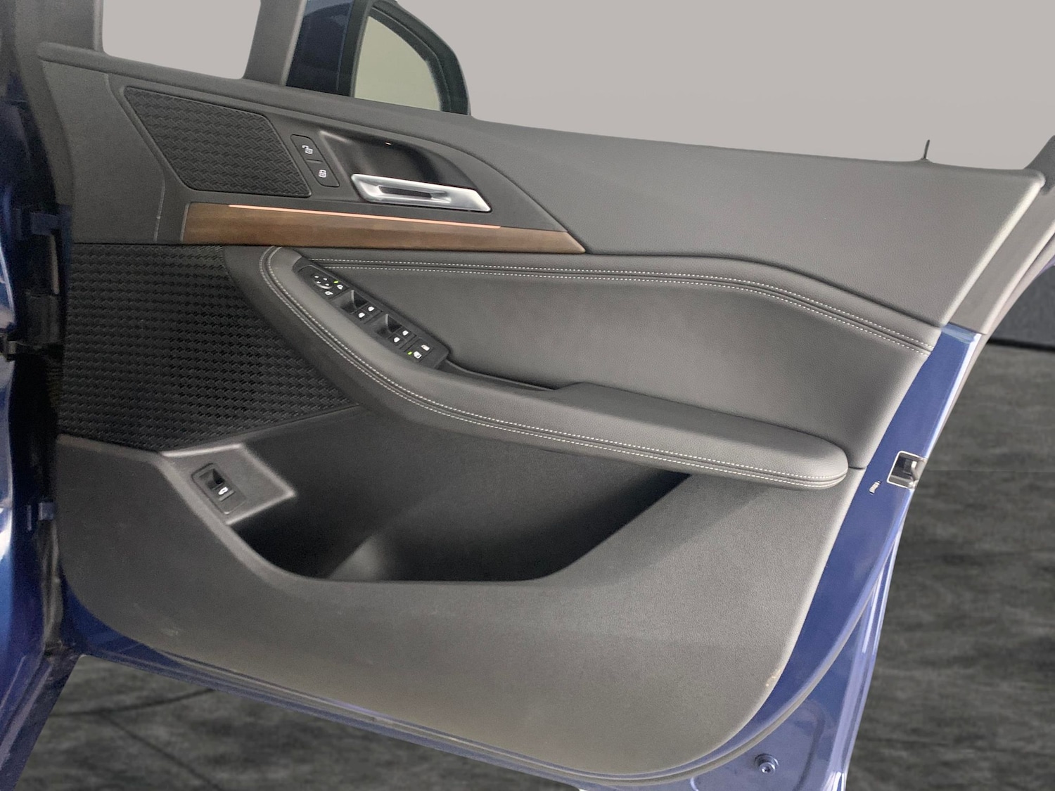 Used BMW 2 Series 2023 for sale - 77023820: Photo 31