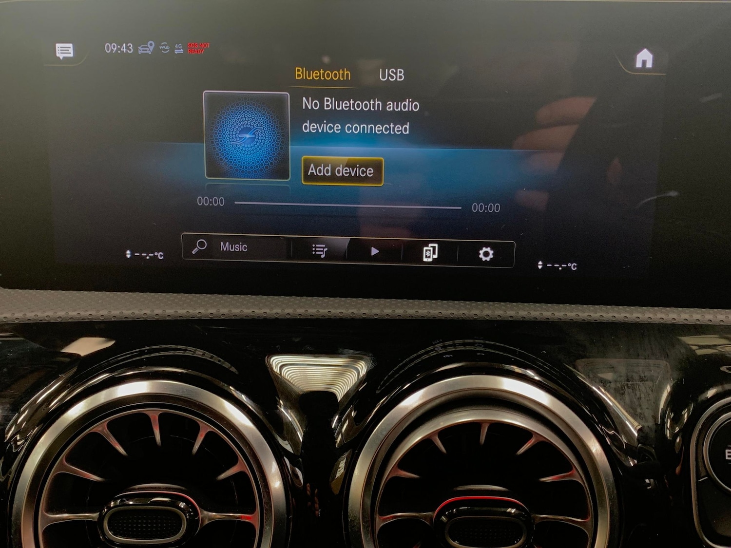 Used Mercedes-Benz CLA 2023 for sale - 76577925: Photo 16