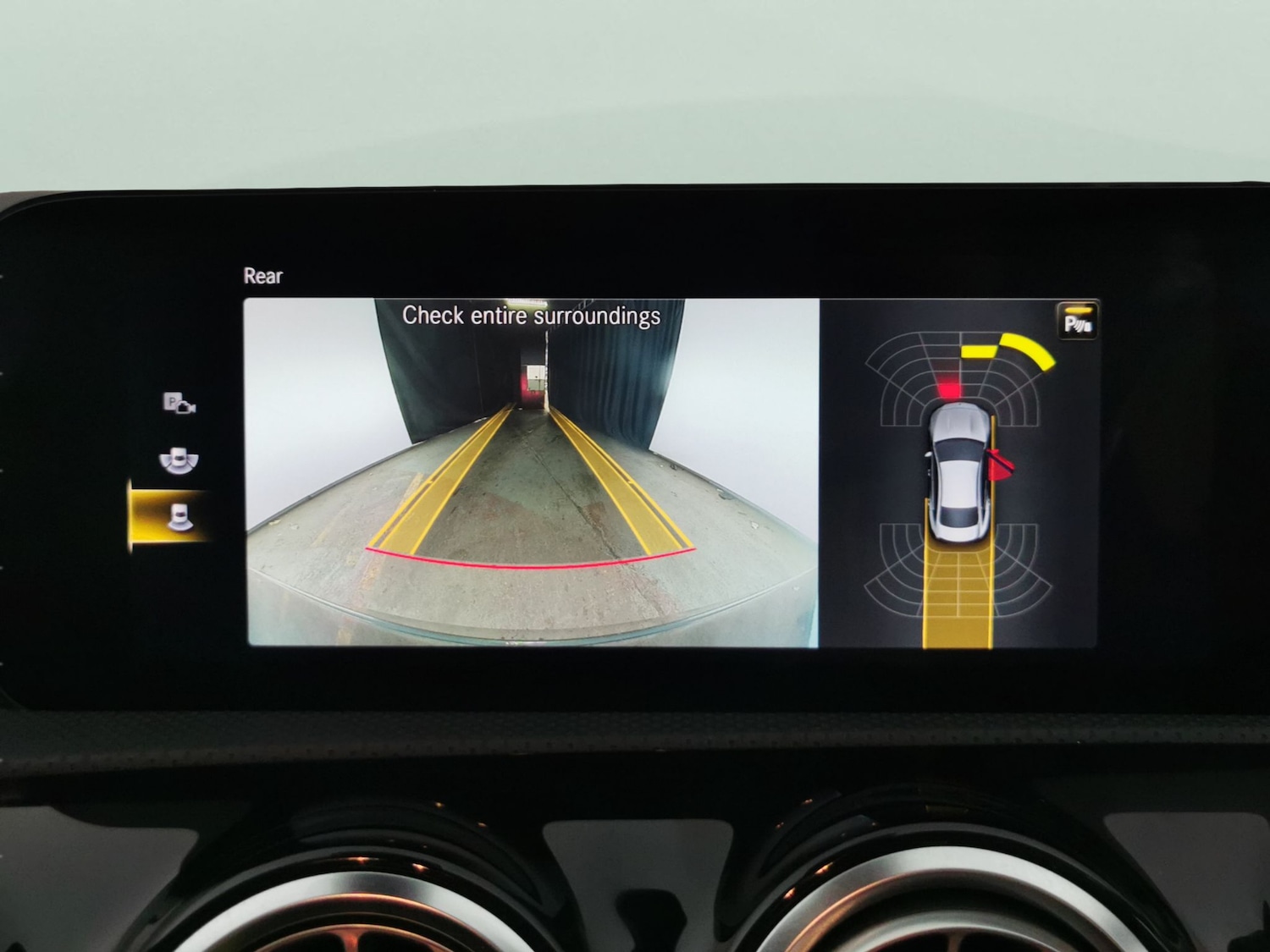 Used Mercedes-Benz CLA 2023 for sale - 76577925: Photo 6