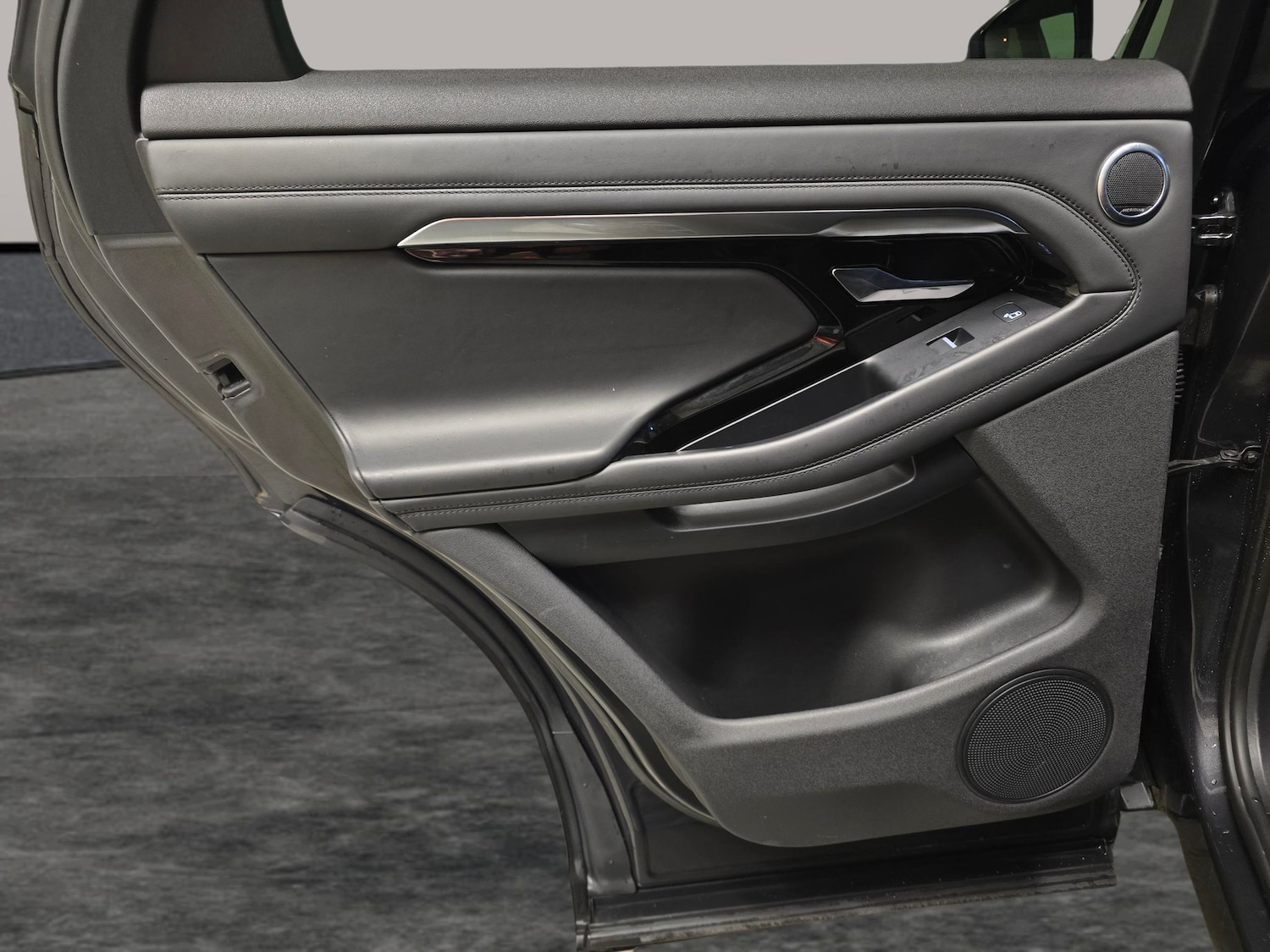 Used Land Rover Range Rover Evoque 2021 for sale - 76707053: Photo 33