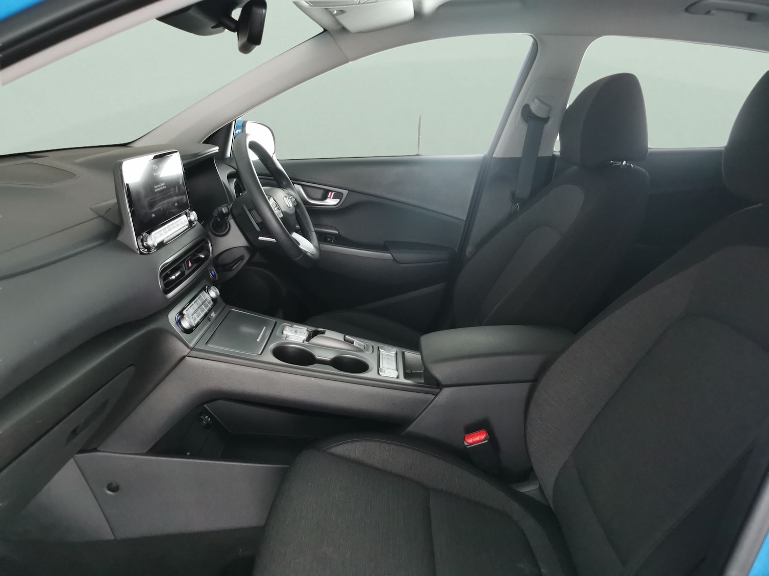 Used Hyundai KONA 2023 for sale - 77691313: Photo 4