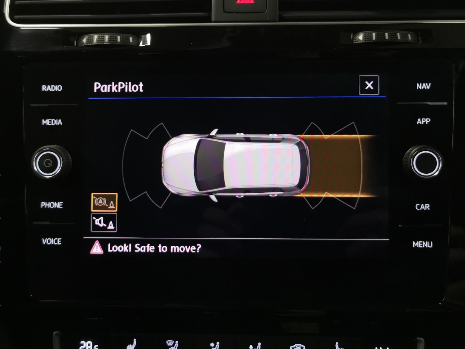 Used Volkswagen Golf 2019 for sale - 77347499: Photo 17