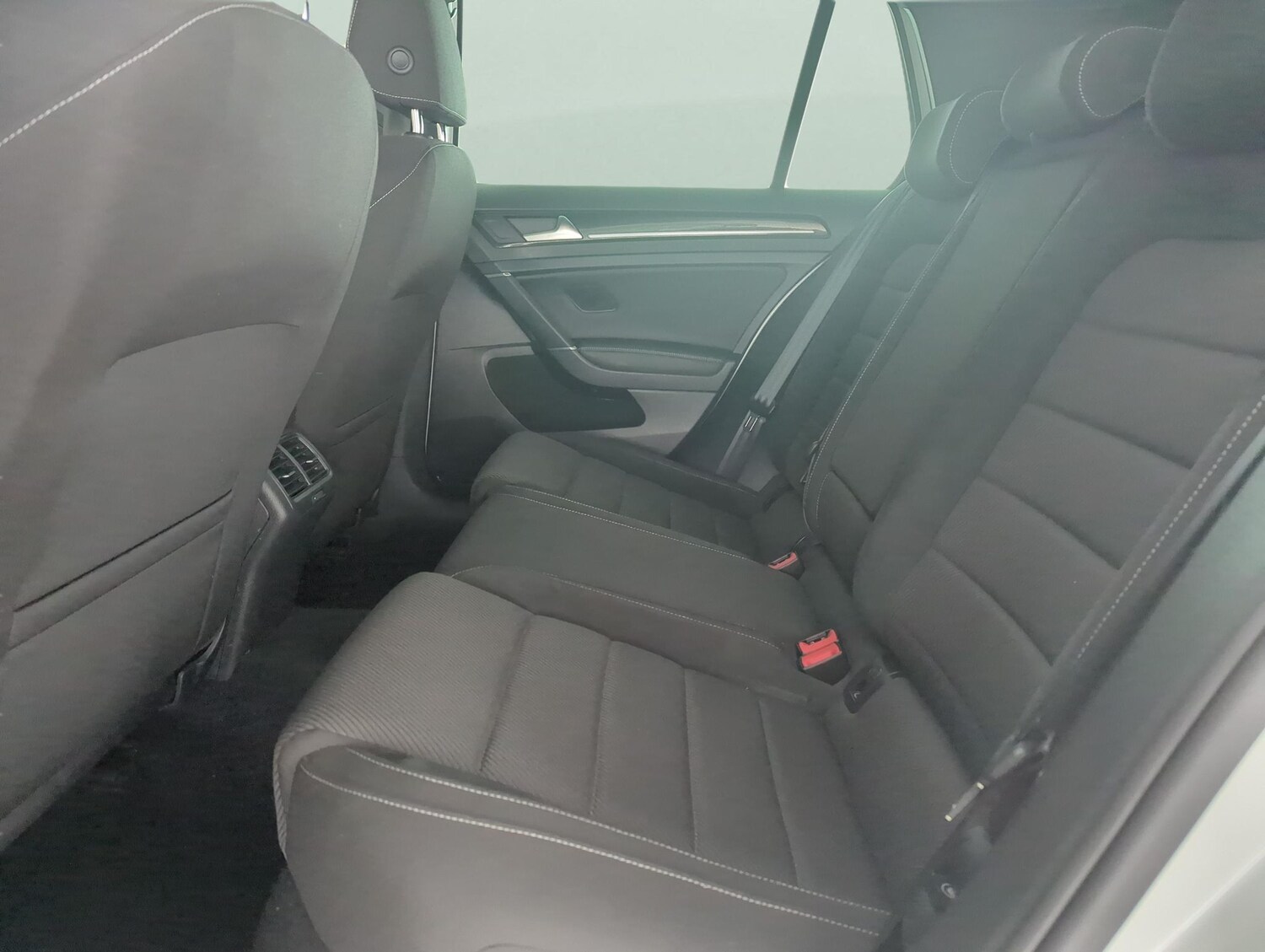 Used Volkswagen Golf 2019 for sale - 77347499: Photo 26