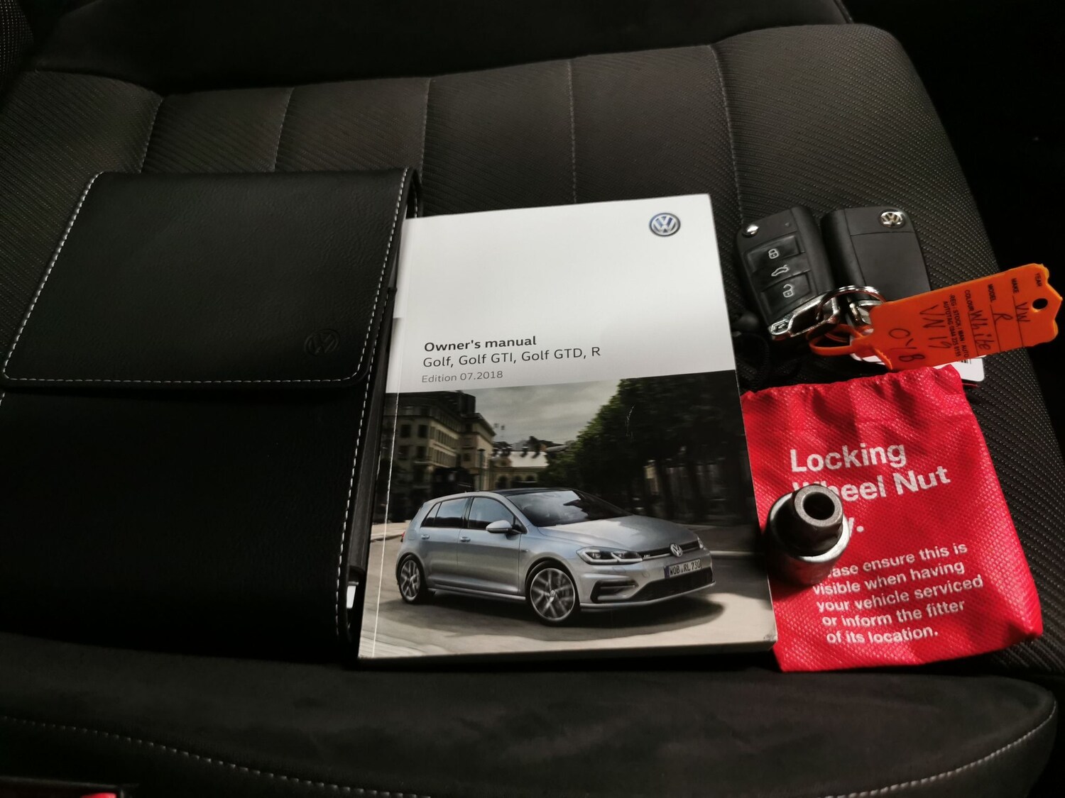 Used Volkswagen Golf 2019 for sale - 77347499: Photo 31