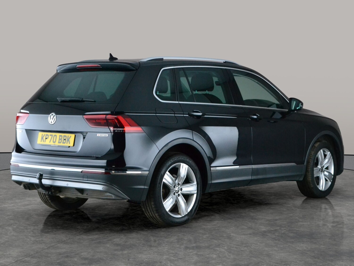 Used Volkswagen Tiguan 2020 for sale - 77902150: Photo 11