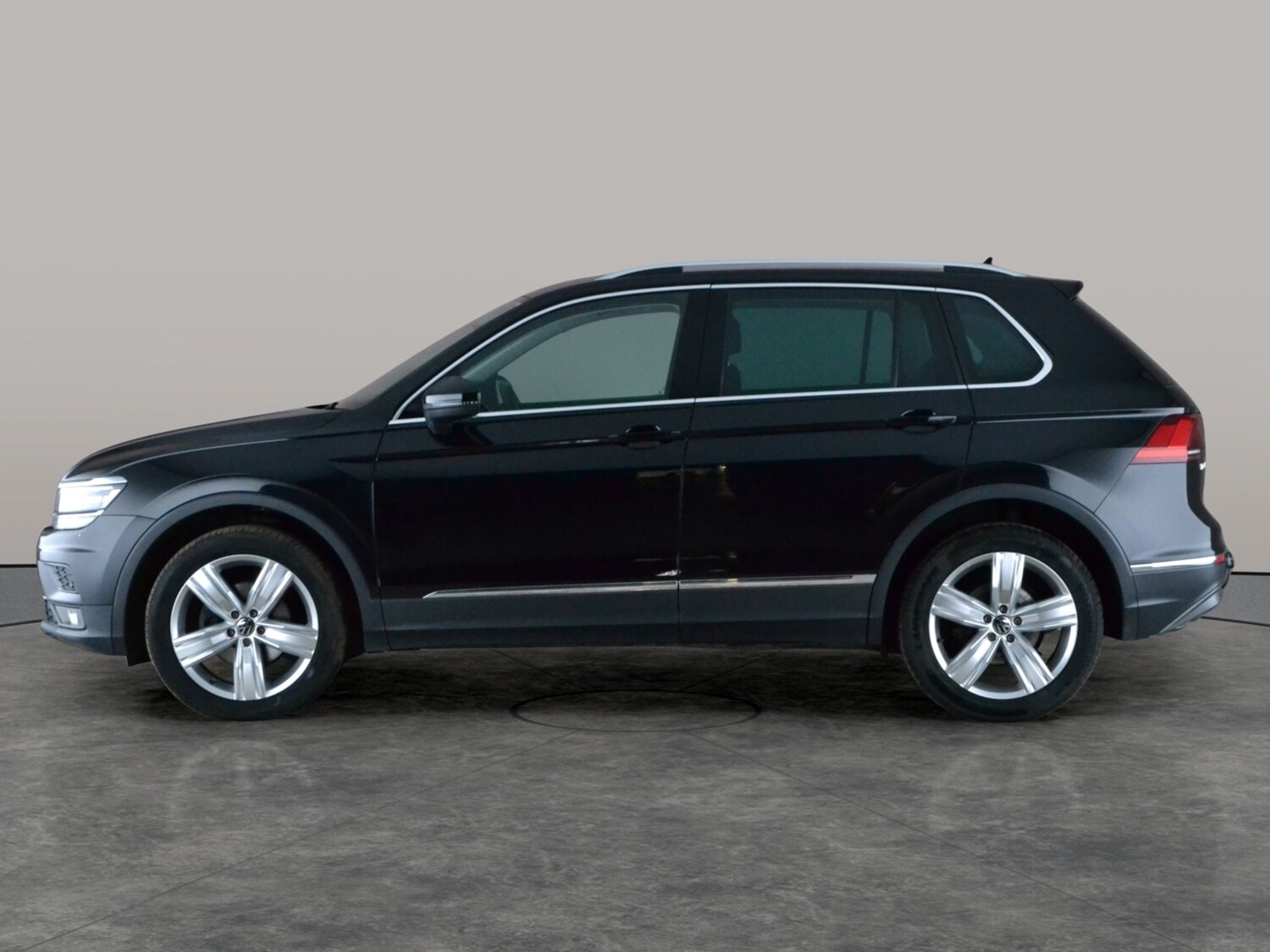 Used Volkswagen Tiguan 2020 for sale - 77902150: Photo 14
