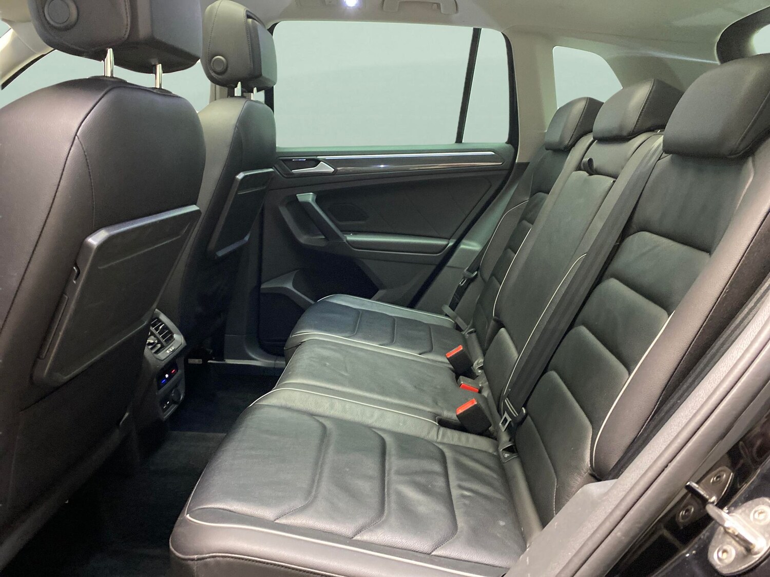 Used Volkswagen Tiguan 2020 for sale - 77902150: Photo 23