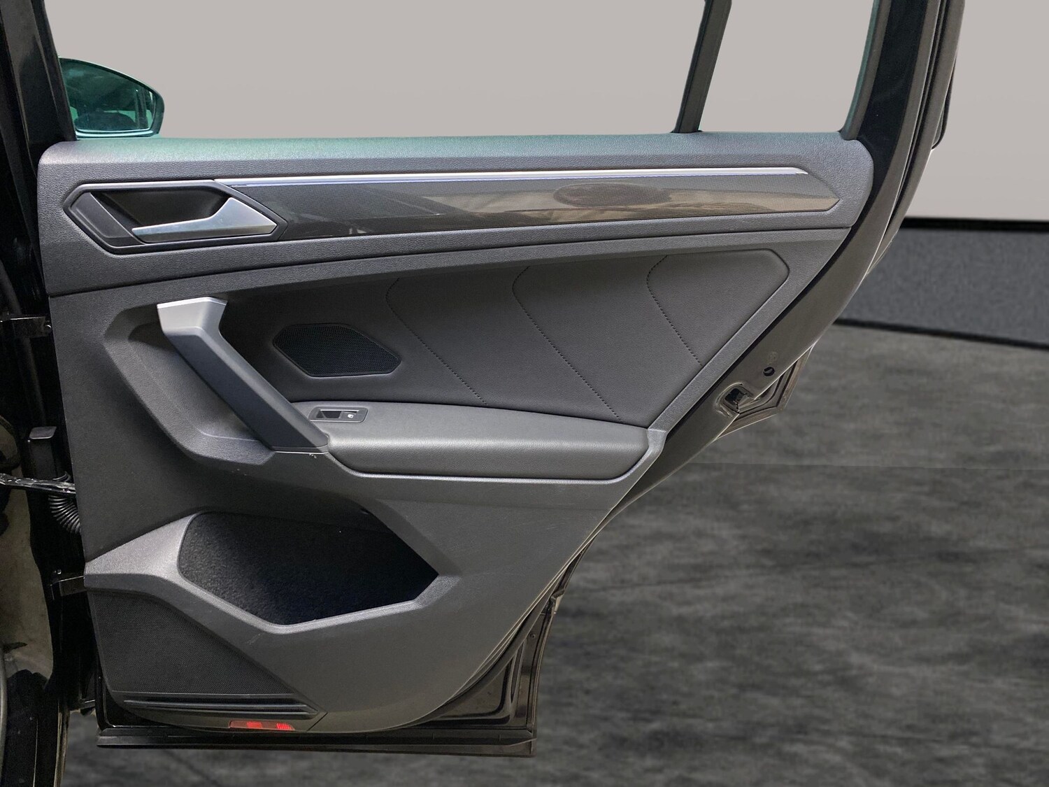 Used Volkswagen Tiguan 2020 for sale - 77902150: Photo 26