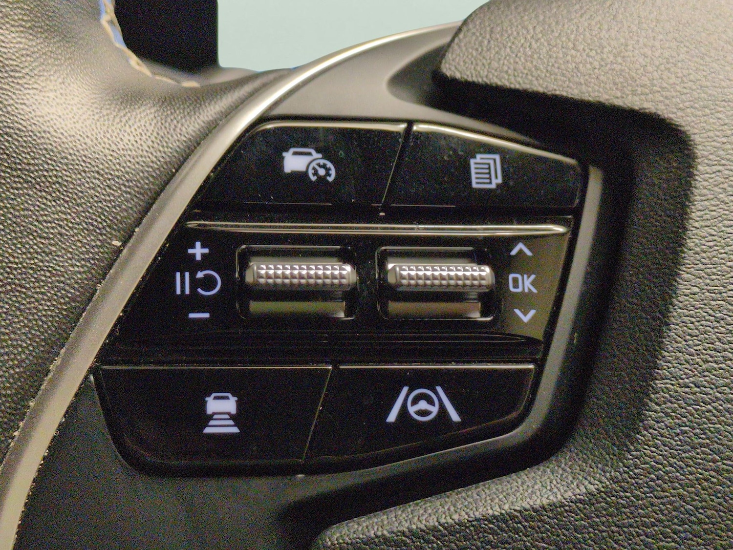 Used Kia EV6 2024 for sale - 77873087: Photo 22