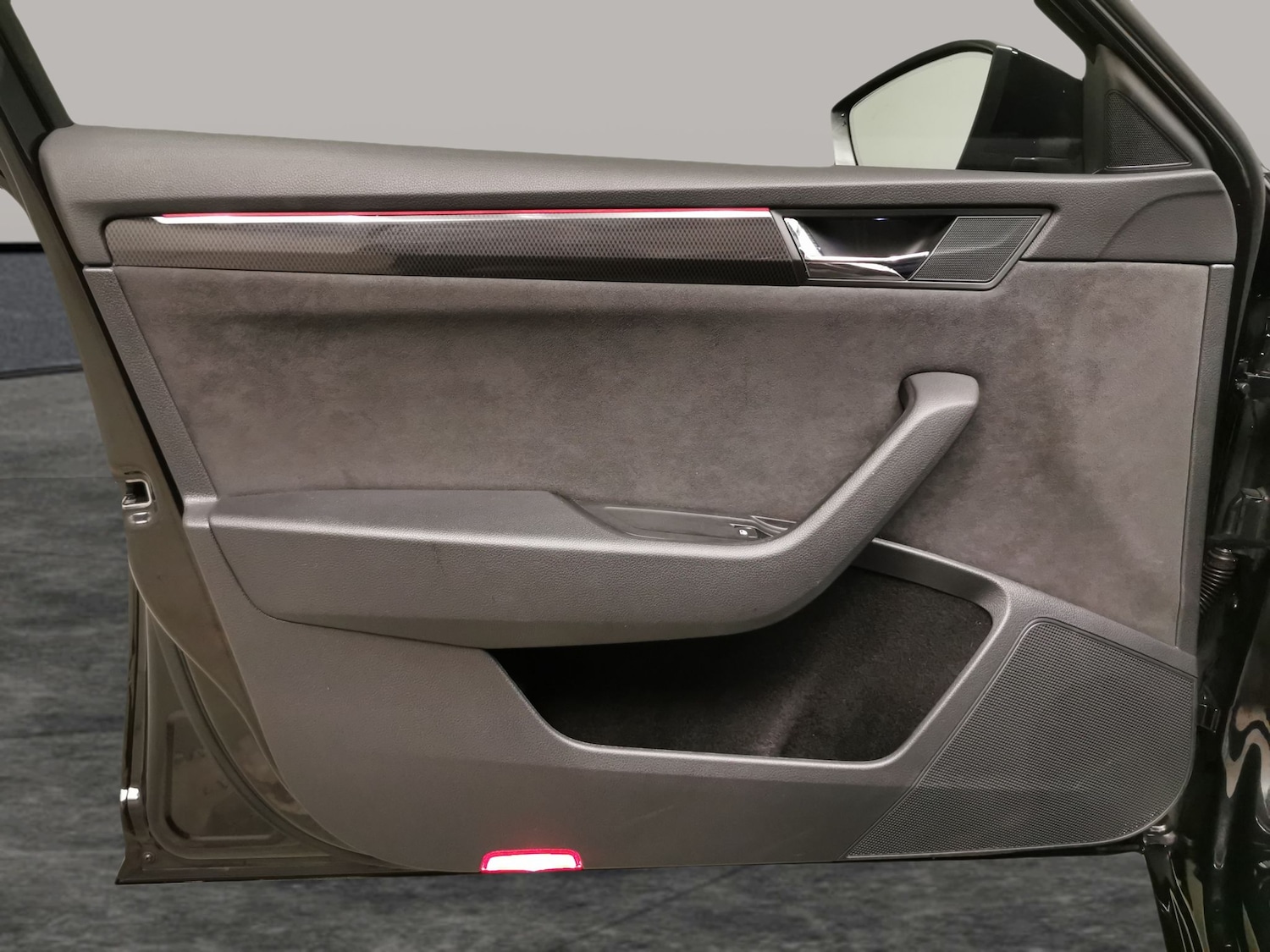 Used Skoda Superb 2019 for sale - 77555730: Photo 25