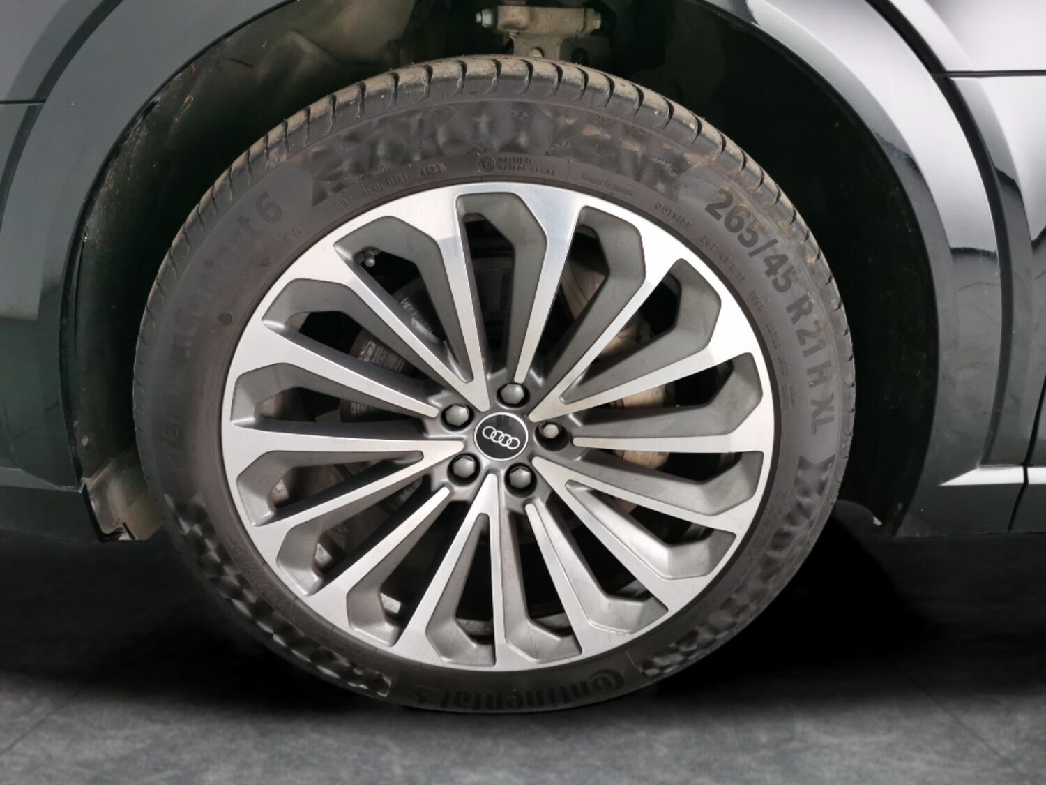 Used Audi e-tron 2020 for sale - 77679205: Photo 28