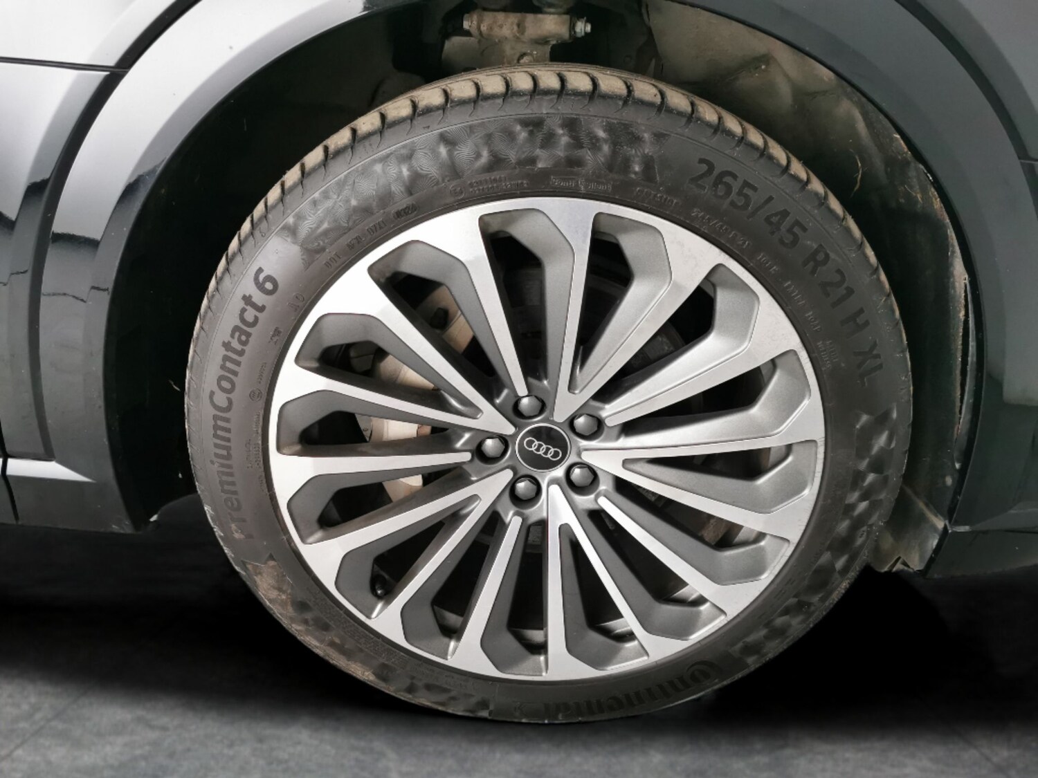 Used Audi e-tron 2020 for sale - 77679205: Photo 29