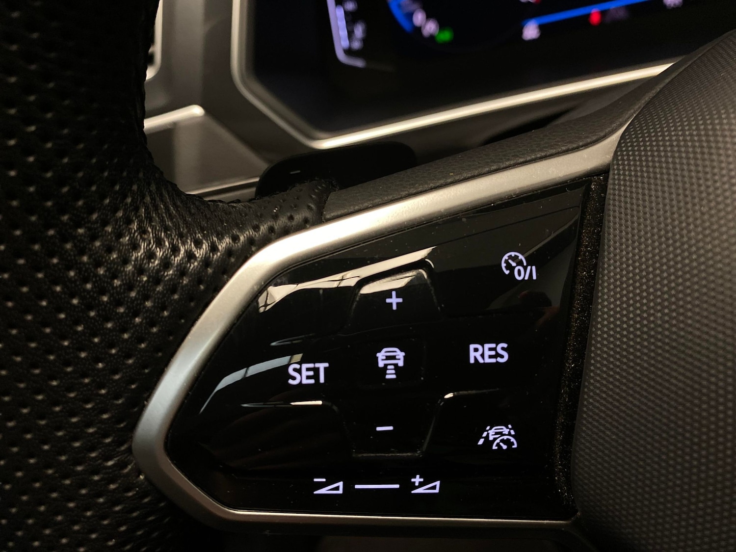 Used Volkswagen Tiguan 2024 for sale - 78094349: Photo 17