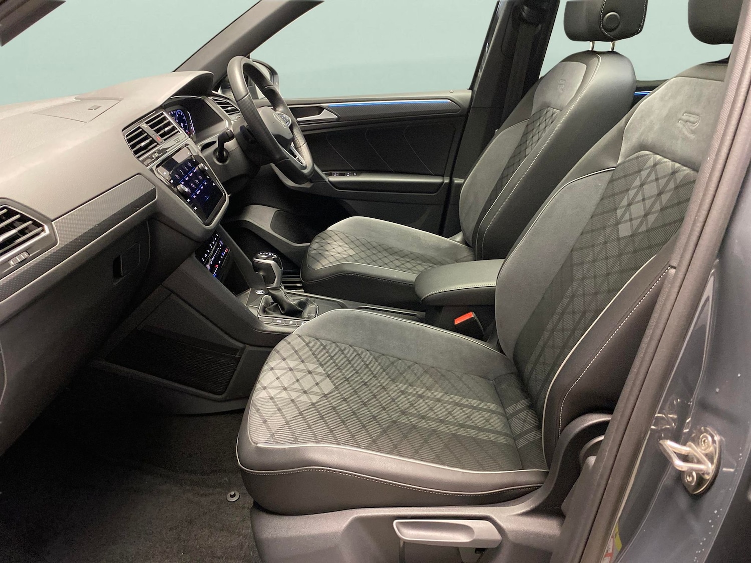 Used Volkswagen Tiguan 2024 for sale - 78094349: Photo 4