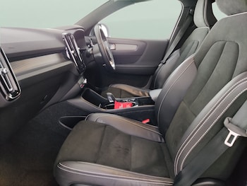 Used Volvo XC40 2022 for sale - 78442739: Photo
