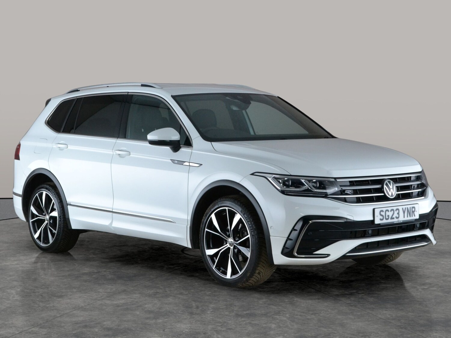 Used Volkswagen Tiguan Allspace 2023 for sale - 78129469: Photo 7