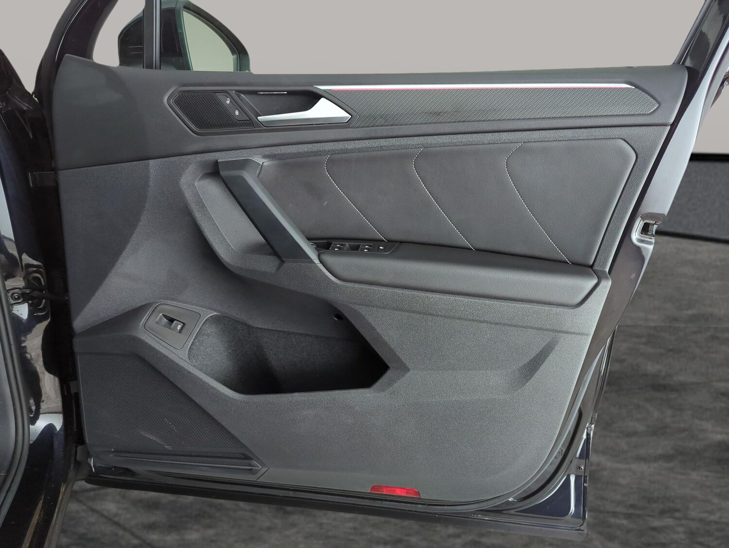 Used Volkswagen Tiguan 2023 for sale - 77347494: Photo 36