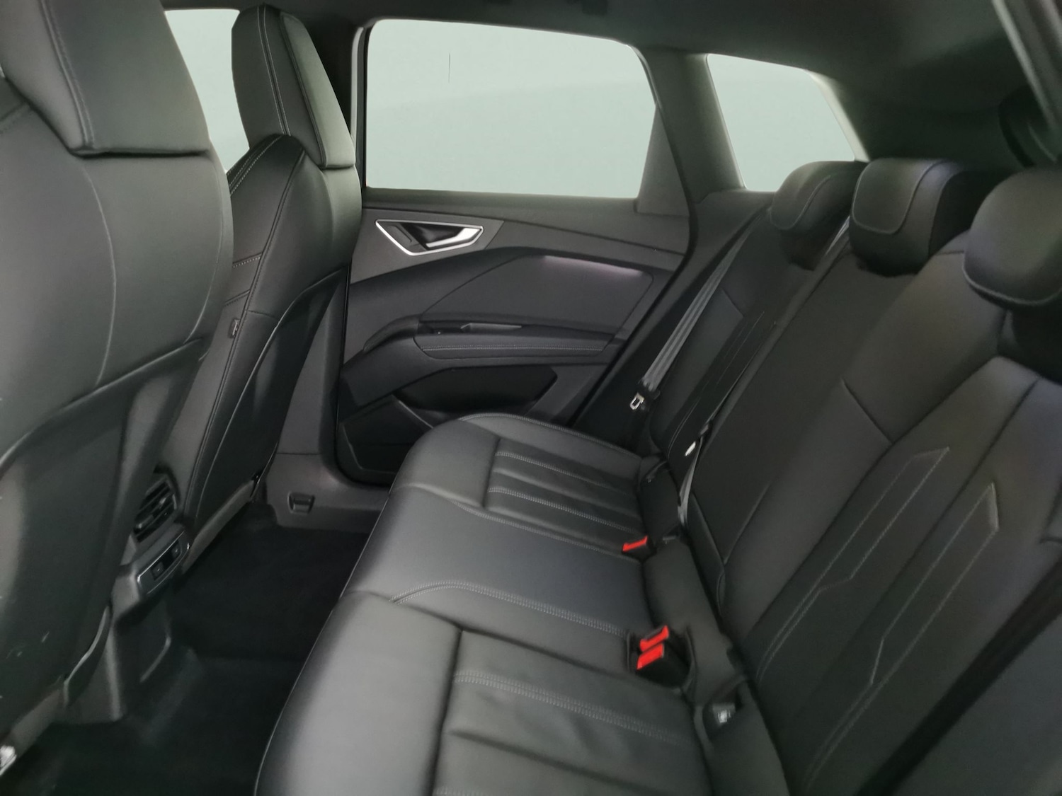 Used Audi Q4 e-tron 2023 for sale - 77326661: Photo 29