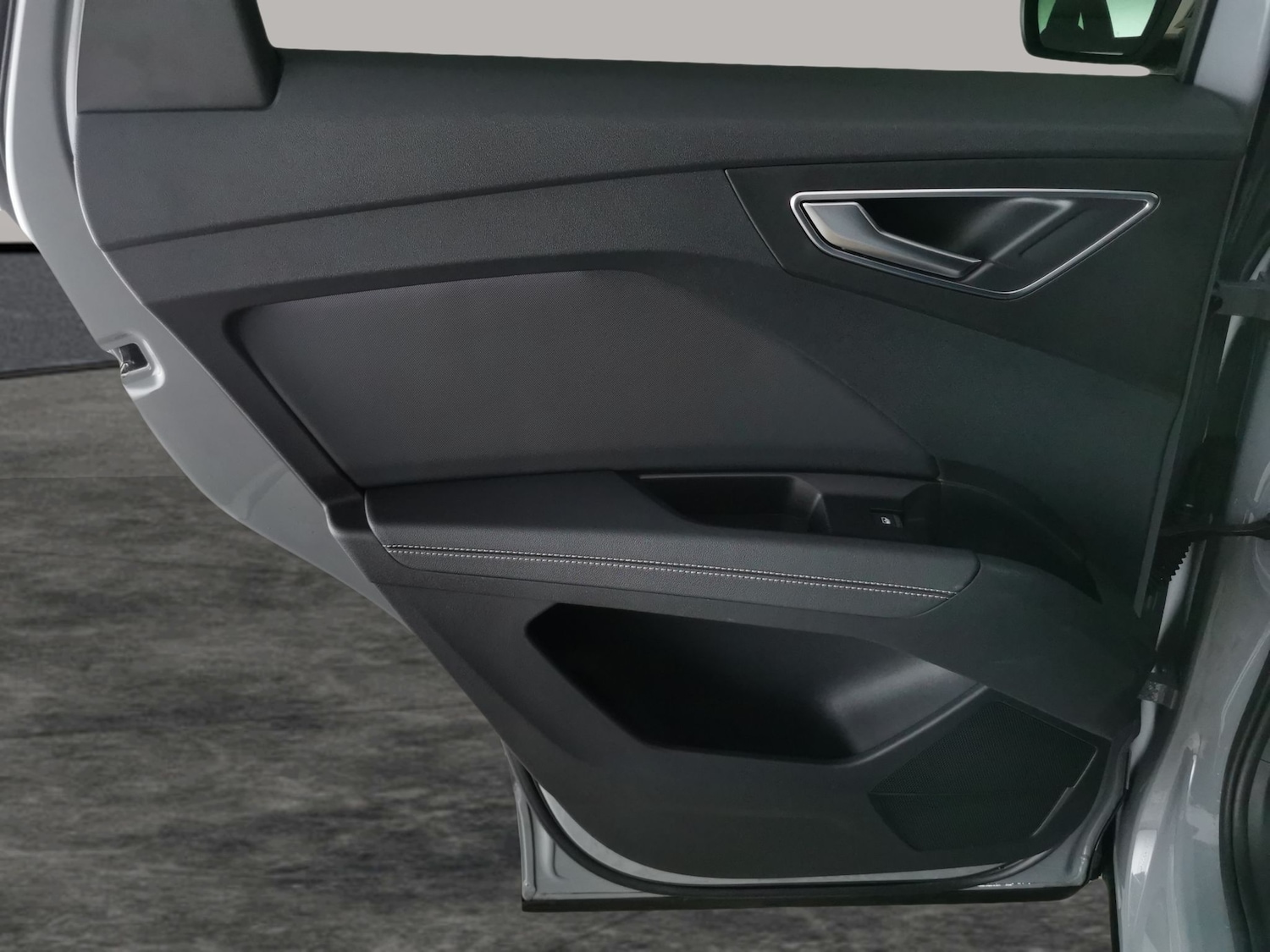 Used Audi Q4 e-tron 2023 for sale - 77326661: Photo 31