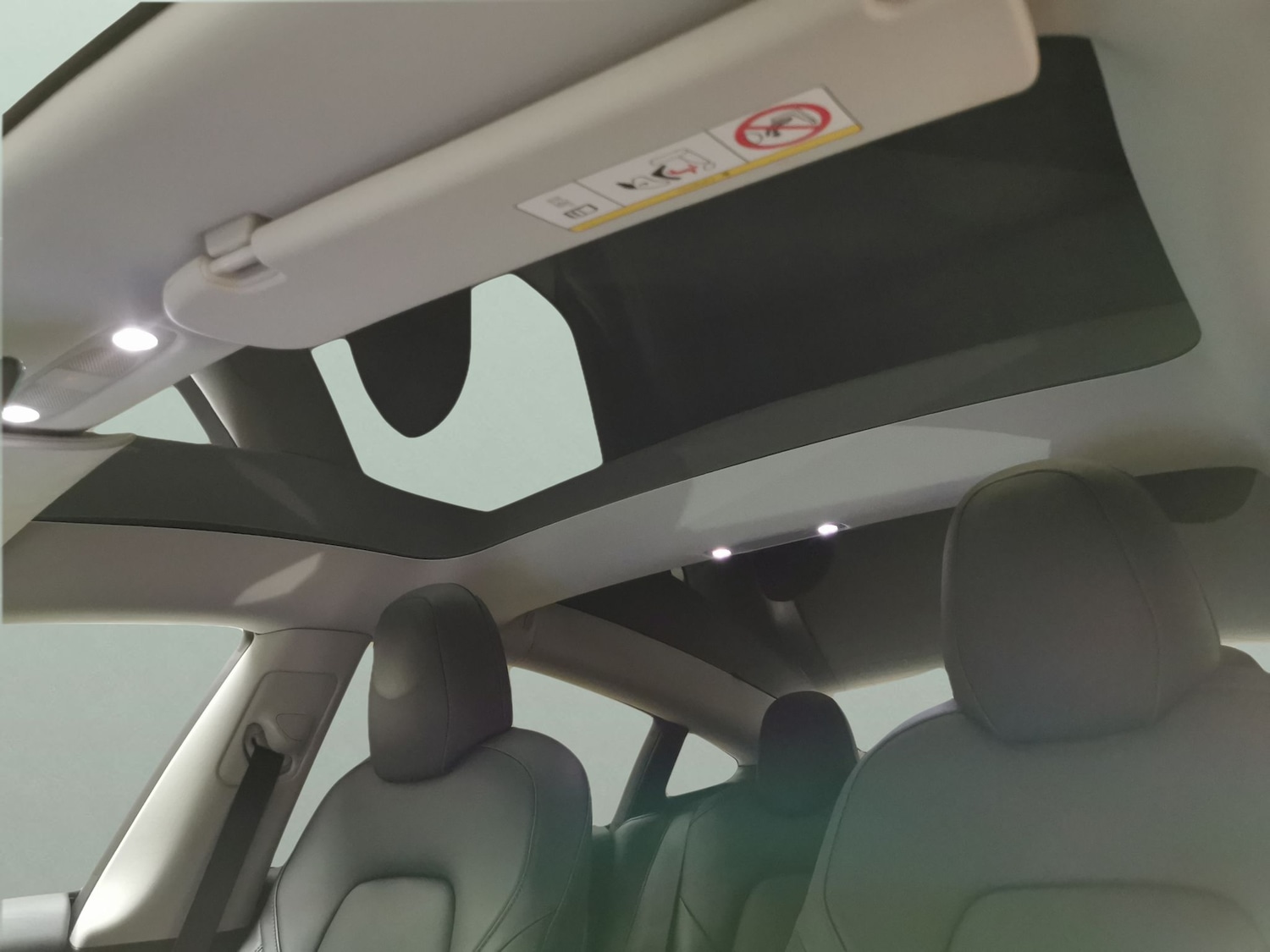 Used Tesla Model 3 2022 for sale - 78212308: Photo 5