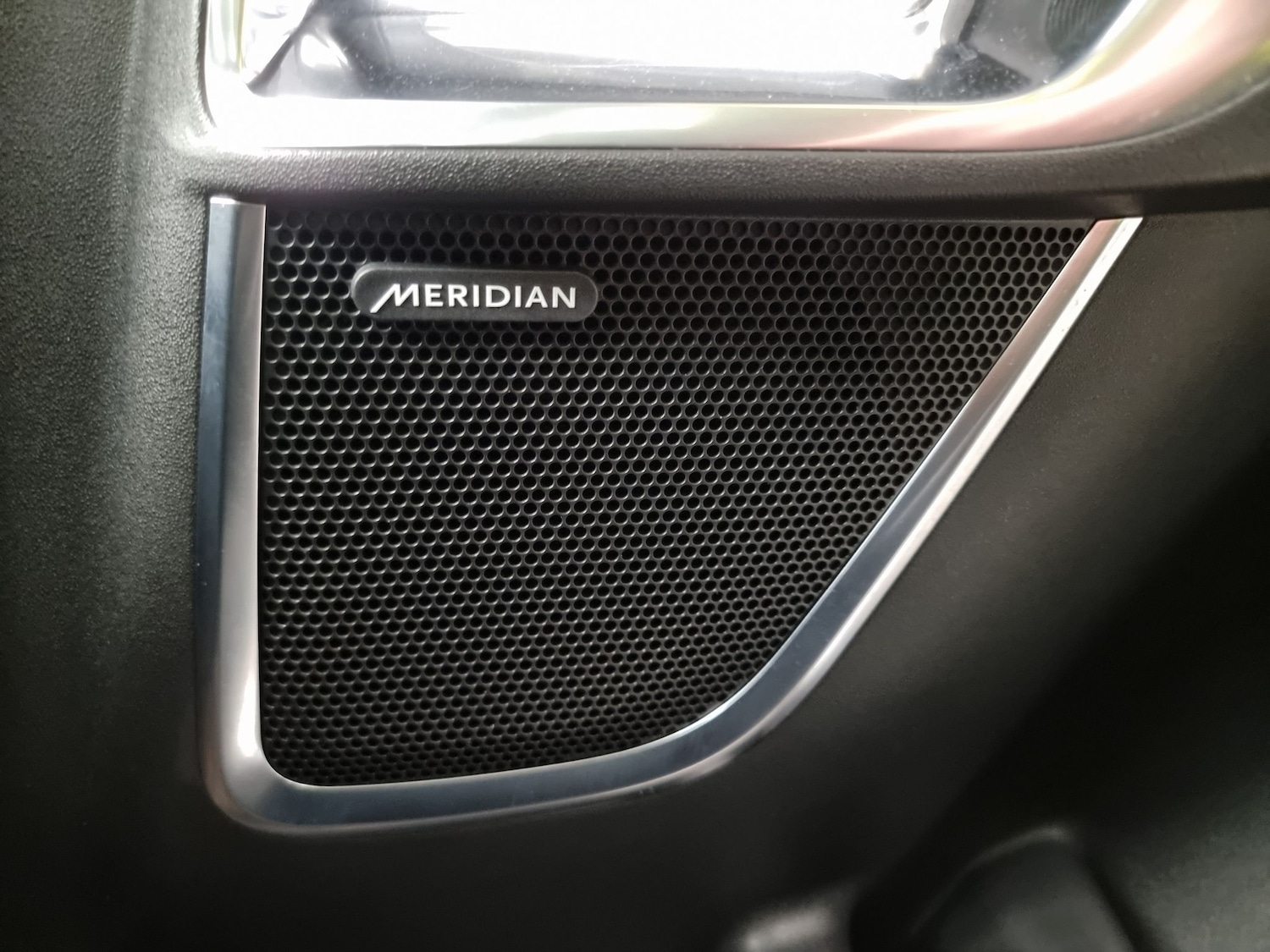Used Jaguar E-Pace 2018 for sale - 76332906: Photo 18