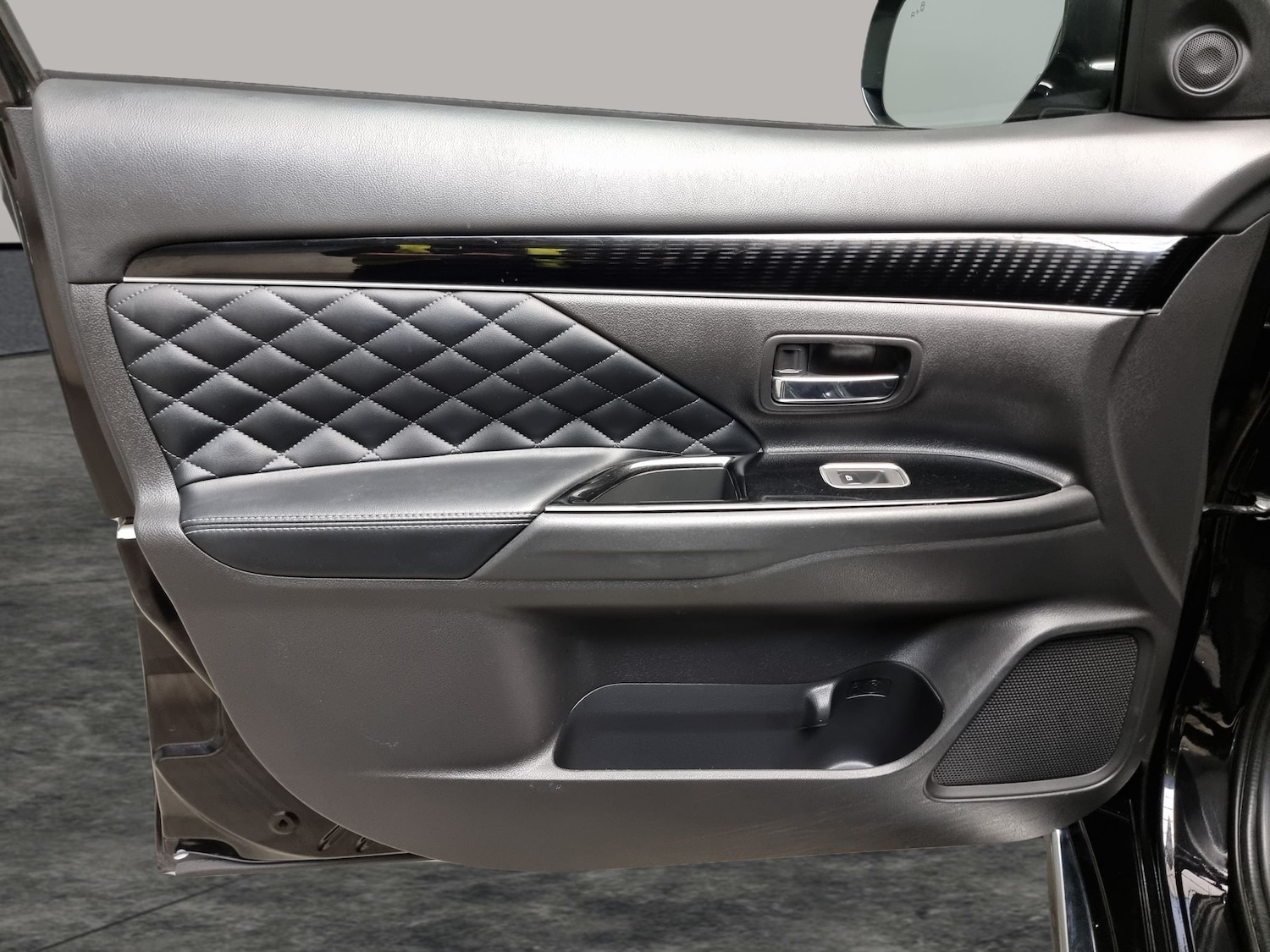 Used Mitsubishi Outlander 2021 for sale - 76176809: Photo 38