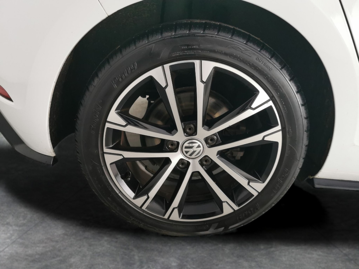 Used Volkswagen Golf 2018 for sale - 77418068: Photo 24