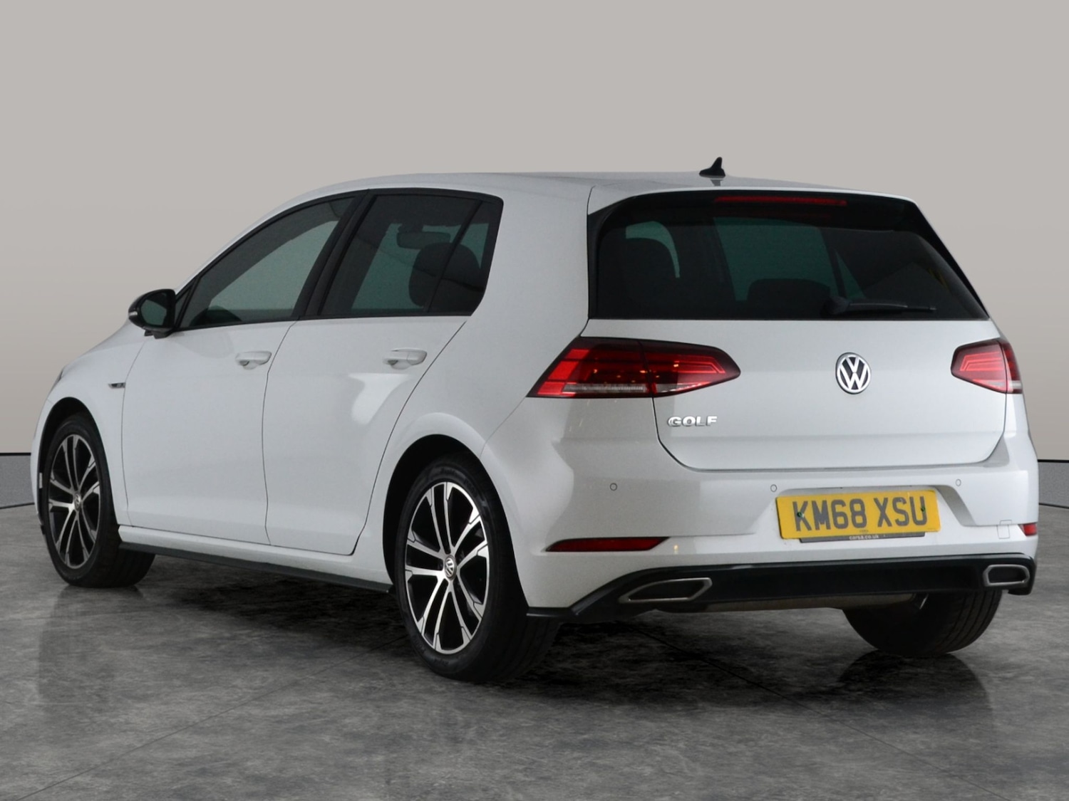 Used Volkswagen Golf 2018 for sale - 77418068: Photo 9