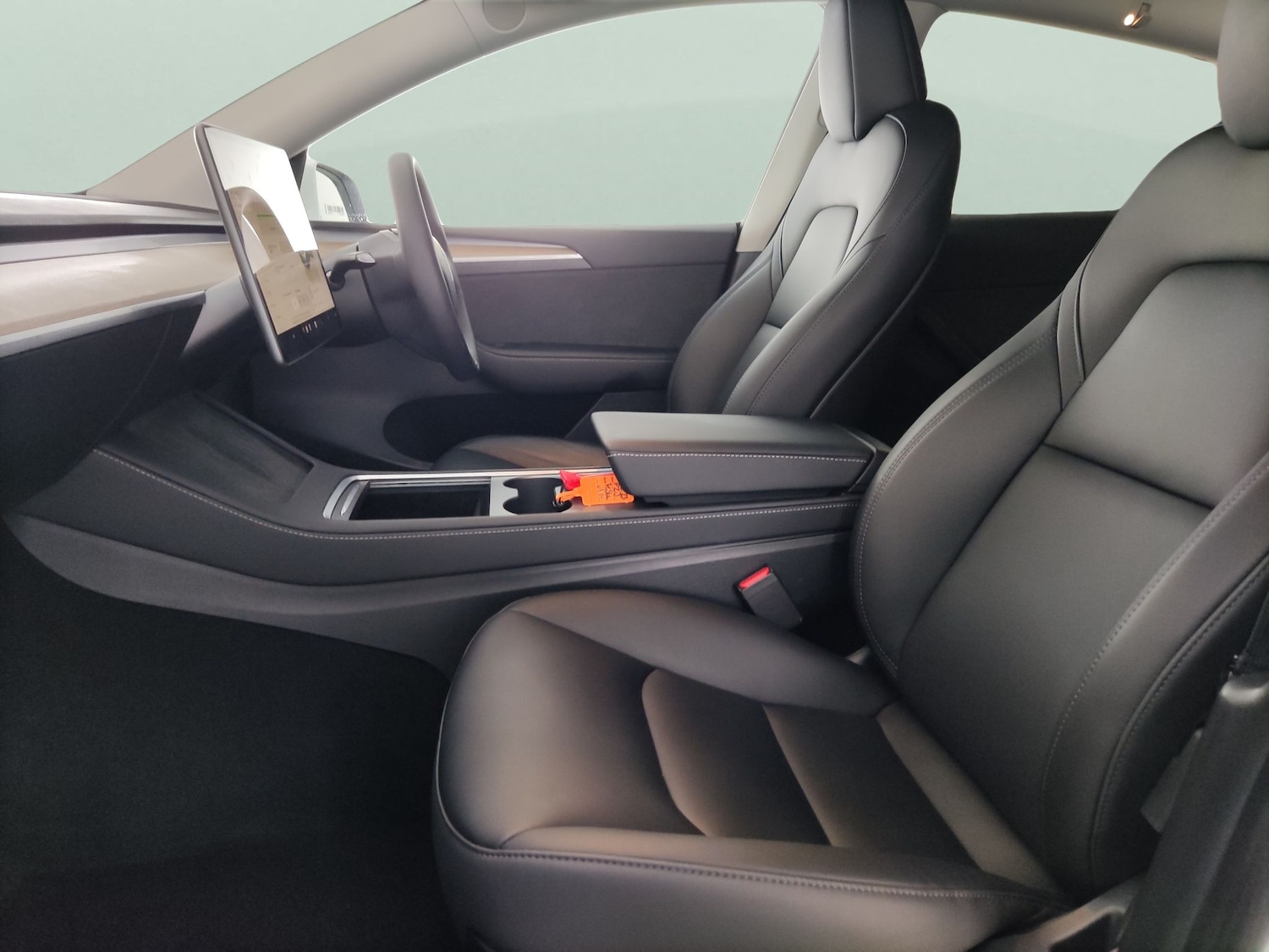 Used Tesla Model Y 2023 for sale - 77983214: Photo 4