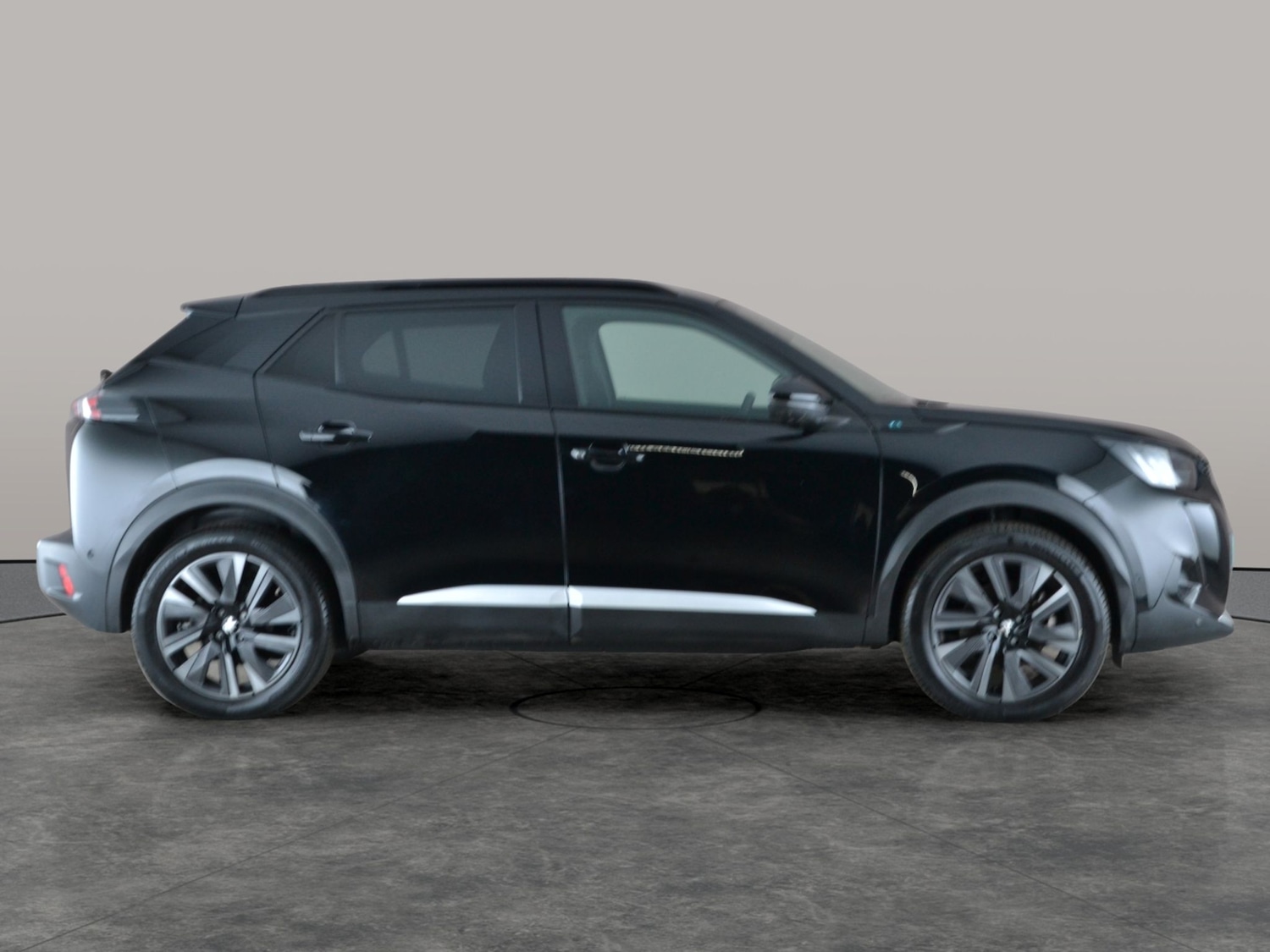 Used Peugeot 2008 2021 for sale - 77448037: Photo 10