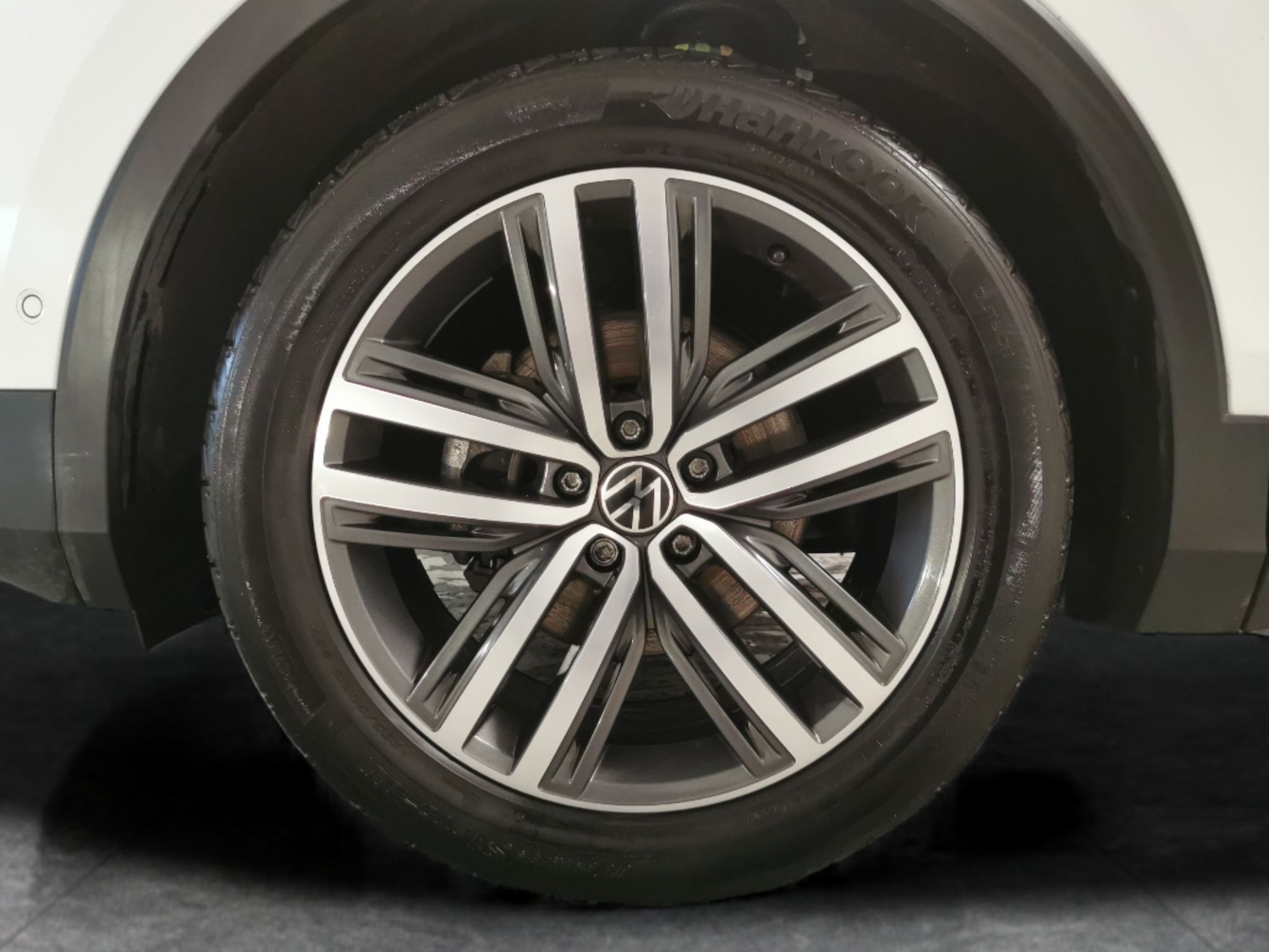 Used Volkswagen Tiguan 2020 for sale - 77458232: Photo 30