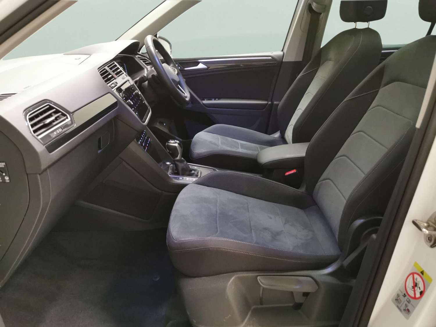 Used Volkswagen Tiguan 2020 for sale - 77458232: Photo 4