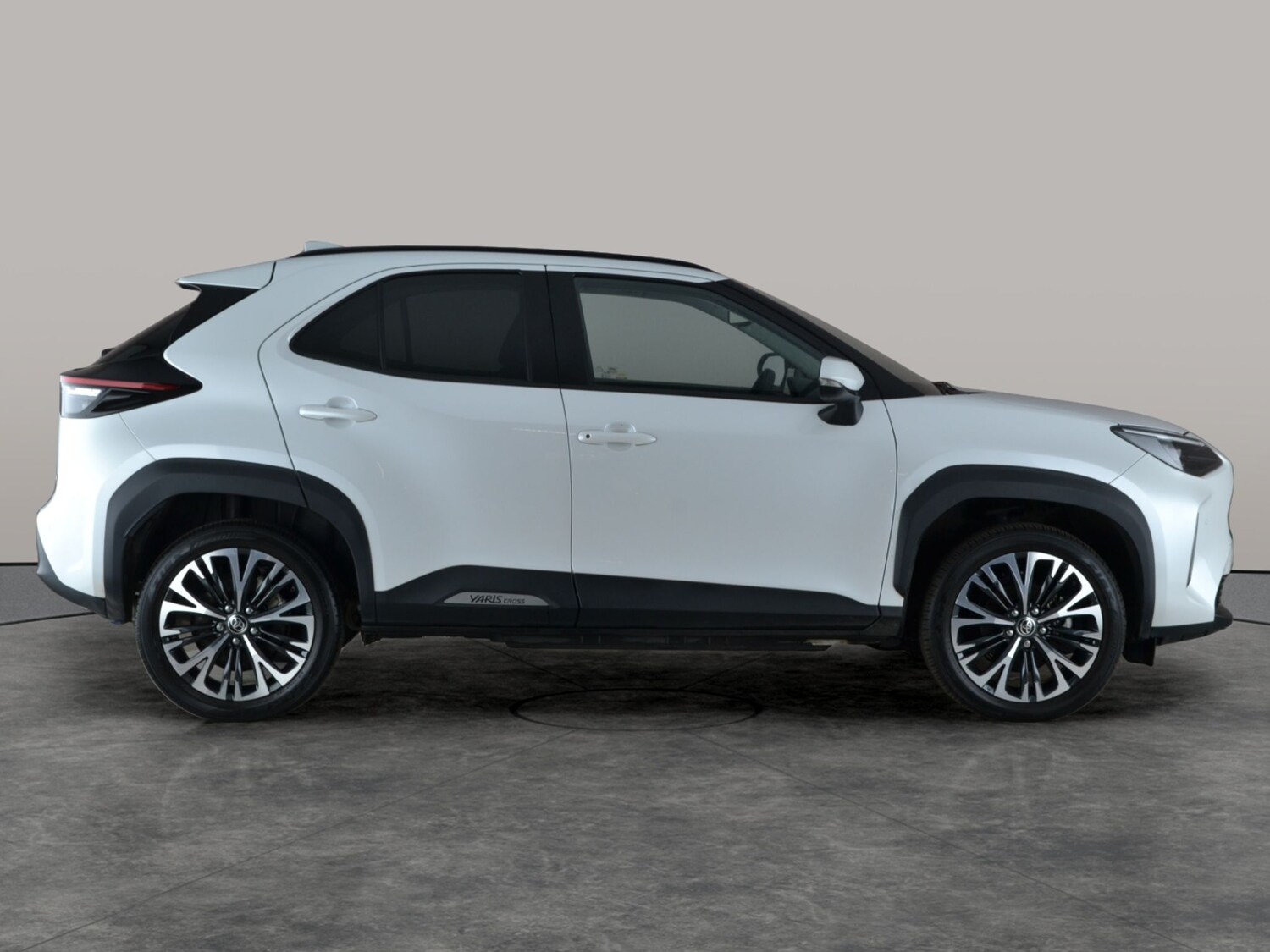 Used Toyota Yaris Cross for sale - 77502317: Photo 9