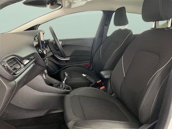 Used Ford Fiesta 2019 for sale - 79288124: Photo