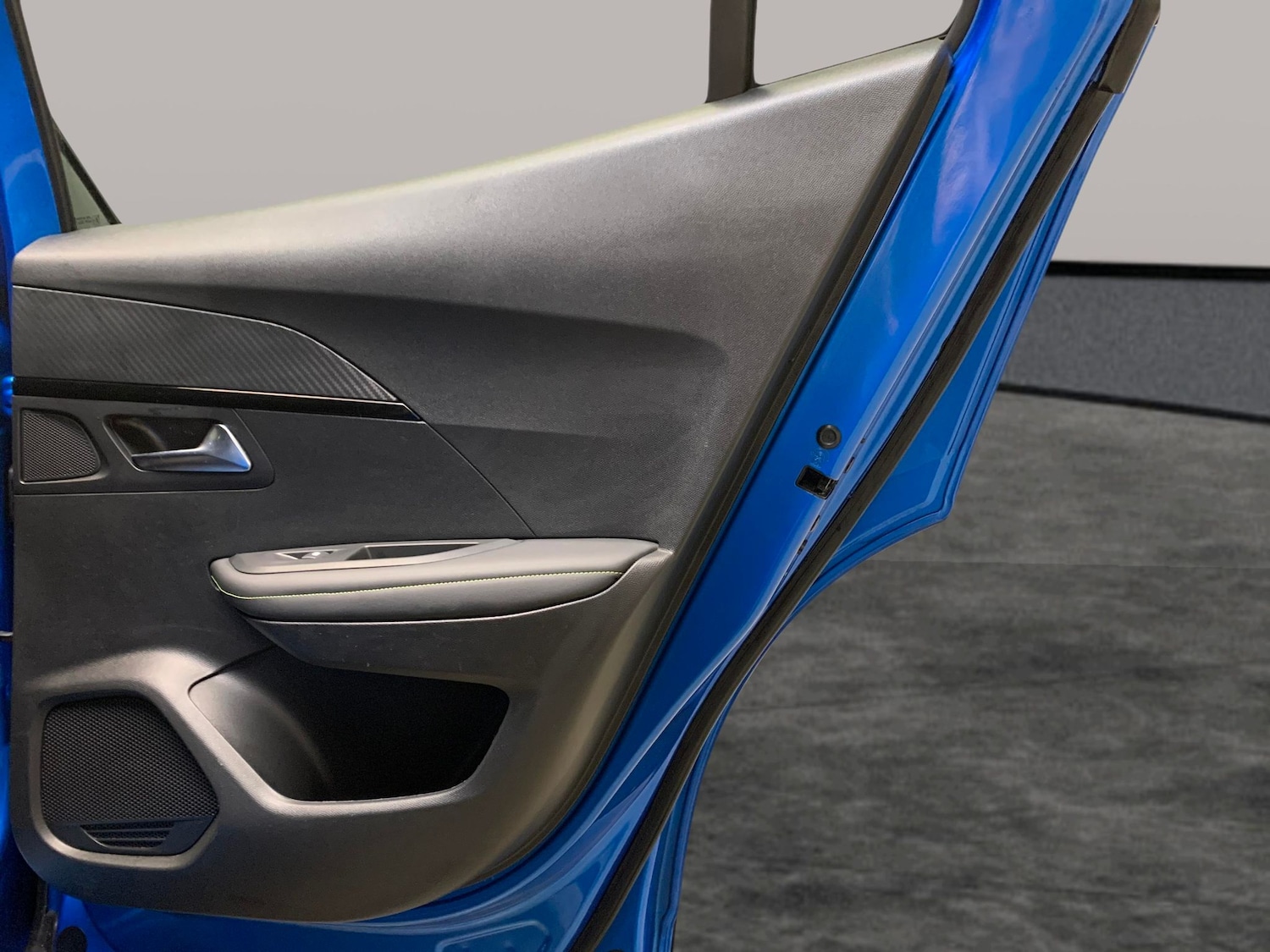 Used Peugeot E-2008 for sale - 77296470: Photo 29