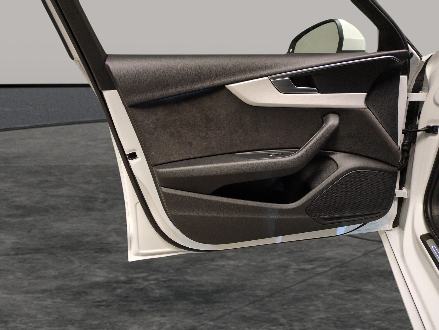 Used Audi A4 2019 for sale - 78012358: Photo 27